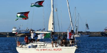 Israel Halang Kapal Bantuan Flotila Masuk Gaza