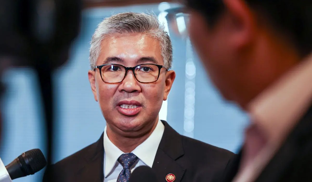 Malaysia & Amerika Bakal Runding Tarif Semikonduktor – Tengku Zafrul