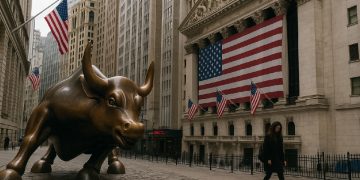 Wall Street Merosot Ketika Kongres Bahas Pembukaan Semula Kerajaan AS!