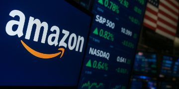 Saham Amazon Pacu Kenaikan Indeks Utama Wall Street