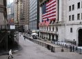 Wall Street Menjunam Awal Minggu Menjelang 2026!