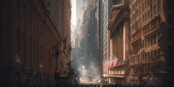 Wall Street Bercampur-Campur Menjelang Data PCE