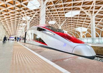 300,000 Pelancong Malaysia Pilih ‘Whoosh’ Berkunjung ke Bandung