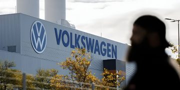 Volkswagen Tutup Kilang Di Jerman Selepas 88 Tahun Beroperasi!