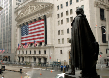 Wall Street Catat Kejatuhan Terbesar Dalam Tempoh 3 Bulan!