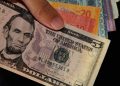 Ringgit Dibuka Tinggi Pada 3.96 Berbanding USD