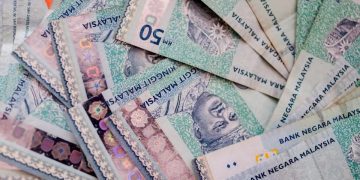 Ringgit Kekalkan Rentak Tinggi, Krisis Fed Gugat USD