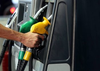 Tindakan Ke Atas Kenderaan Asing Beli RON95 Bermula April – KPDN