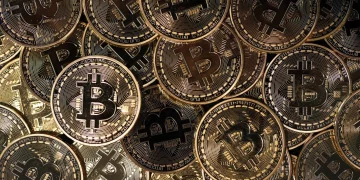 Harga Bitcoin Ikut Rentak Pasaran Saham, Bukan Emas – Grayscale