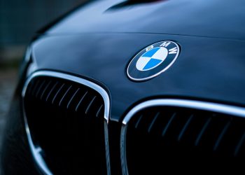 BMW Tarik Balik 575,000 Kereta Akibat Risiko Kebakaran