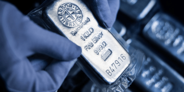 Momentum Pulih Gagal, Harga Silver Junam Lagi 18%!