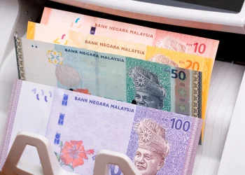Ringgit Dibuka Tinggi Pada Paras 3.90!
