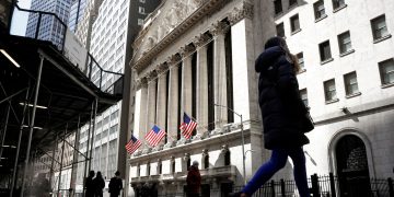 Indeks Utama Wall Street Stabil Menjelang Data Pekerjaan AS