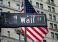 Wall Street Menjunam Susulan Kebimbangan Terhadap AI