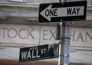 Wall Street Dibuka Tinggi, Prestasi Syarikat Teknologi Pacu Sokongan
