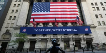 Saham Global Terus Melonjak, Sektor Teknologi Pulih Daripada Jualan Panik