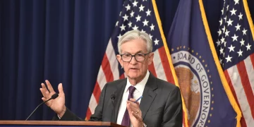 “Belum Masanya Lagi” – Powell Kekalkan Kadar, Fed Perlu Berjaga-Jaga