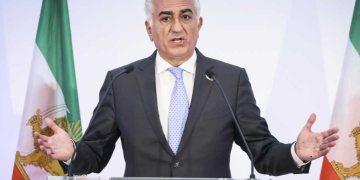 Anak Raja Iran Gesa Rakyat Lawan Kerajaan Sekarang!