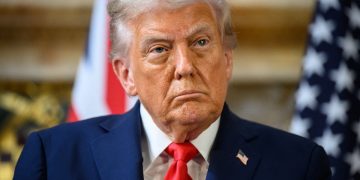 Trump Desak Fed Turunkan Kadar Faedah!