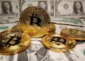Bitcoin Hampiri $73,000 Walaupun Ekonomi AS Lemah?