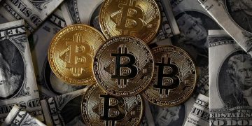 Bitcoin Merosot Ke Bawah $75,000 Berikutan Penutupan Selat Hormuz