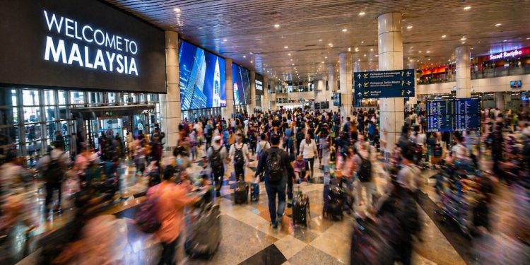 MAHB Catat 27.4 Juta Penumpang Suku Pertama, Meningkat 14.4%