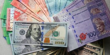 Ringgit Catat Prestasi Bercampur, Dolar AS Kekal Kukuh