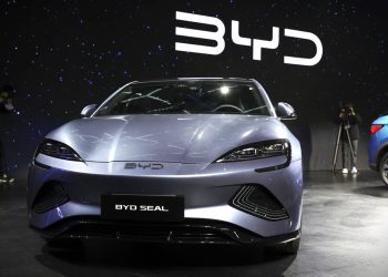 Jualan EV BYD Menjunam 8 Bulan Berturut-Turut