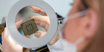 Ulasan BURSA : Evolusi Cip AI – Malaysia Sasar Takhta ‘Advanced Packaging’