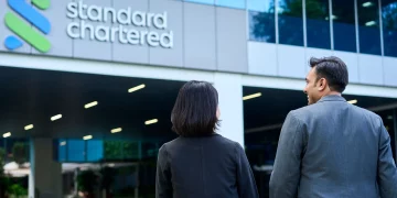 Standard Chartered Ancam Buang 7,800 Pekerja, AI Jadi Pengganti