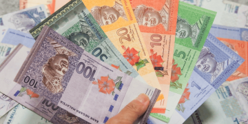 Ringgit Sedikit Tertekan Selepas Rehat Dua Hari