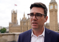 Akur Peraturan Fiskal, Andy Burnham Redakan Pasaran Bon!