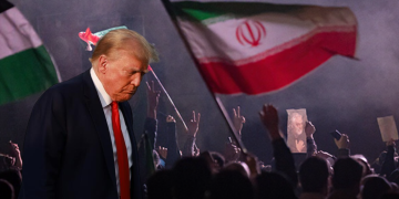 Iran Tolak Dakwaan Hubungi Trump – “Dia Cuba Elak Perang”