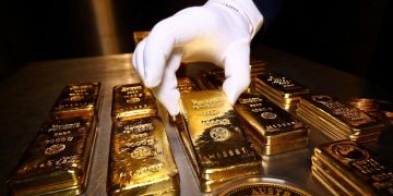 Ulasan Pasaran XAUUSD: Emas Terperangkap! Harga Menjunam Menanti Data NFP
