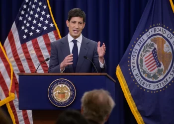Kevin Warsh Lantik 5 Petugas Khas Semak Keputusan Kadar Fed