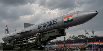 India & Indonesia Meterai Perjanjian Peluru Berpandu BrahMos