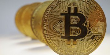 Bitcoin Dijangka Cecah $100,000 Tahun Ini?