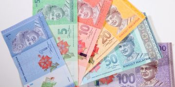 Ringgit Dibuka Tinggi, Harga Minyak Reda