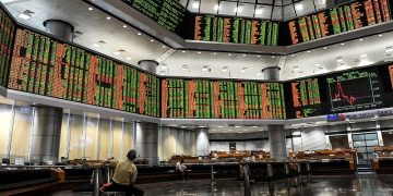 FBM KLCI Bertahan Atas 1,670, Tekanan Jualan Masih Ketara