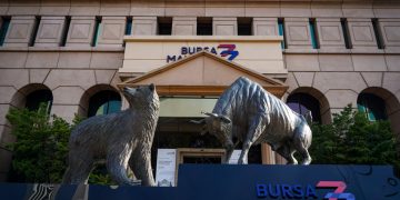 Bursa Malaysia Susut Tengah Hari, Kaunter Bank Jadi Bebanan