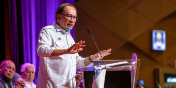 PM Anwar Beri Petanda Kadar Gaji Minimum Bakal Dinaikkan!