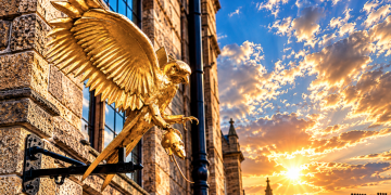 Ramalan Harga Emas XAU/USD: Fed Makin Hawkish, Mampukah Gold Selamat Malam Ini?